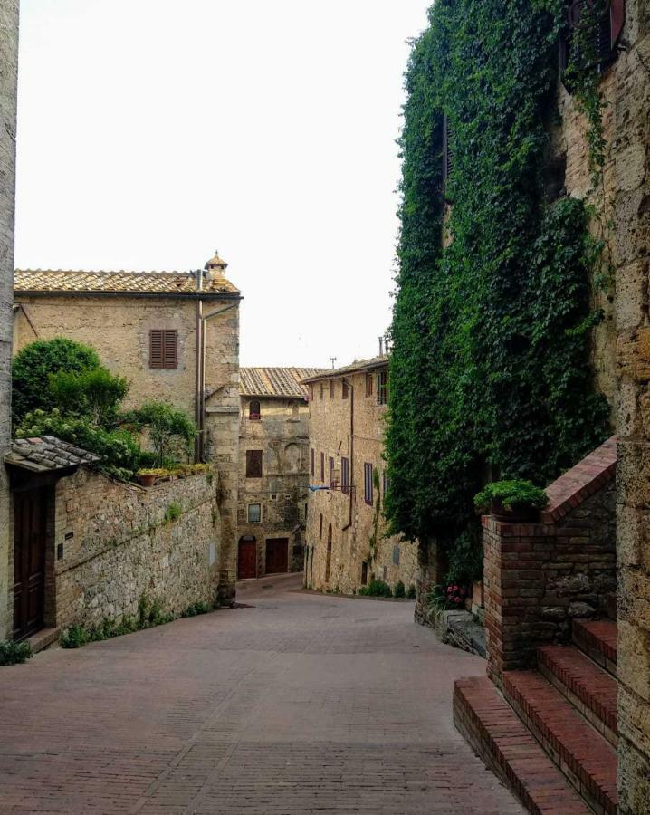 Il Prunello - Una Casa Tra Le Torri サン・ジミニャーノ エクステリア 写真